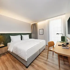 H+ Frankfurt 호텔