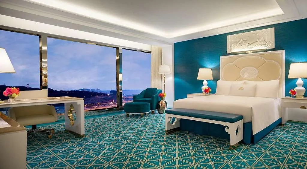 Wynn Palace Macao 5*,